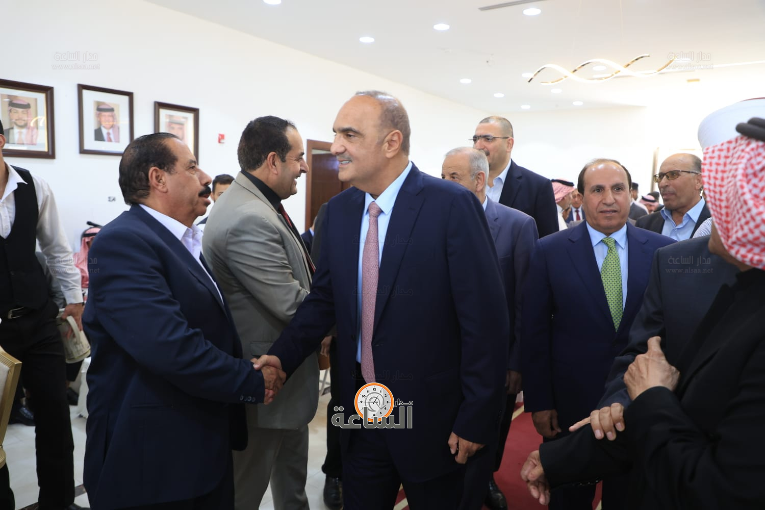 Madar Al-Saa Images 0.8054692933935896