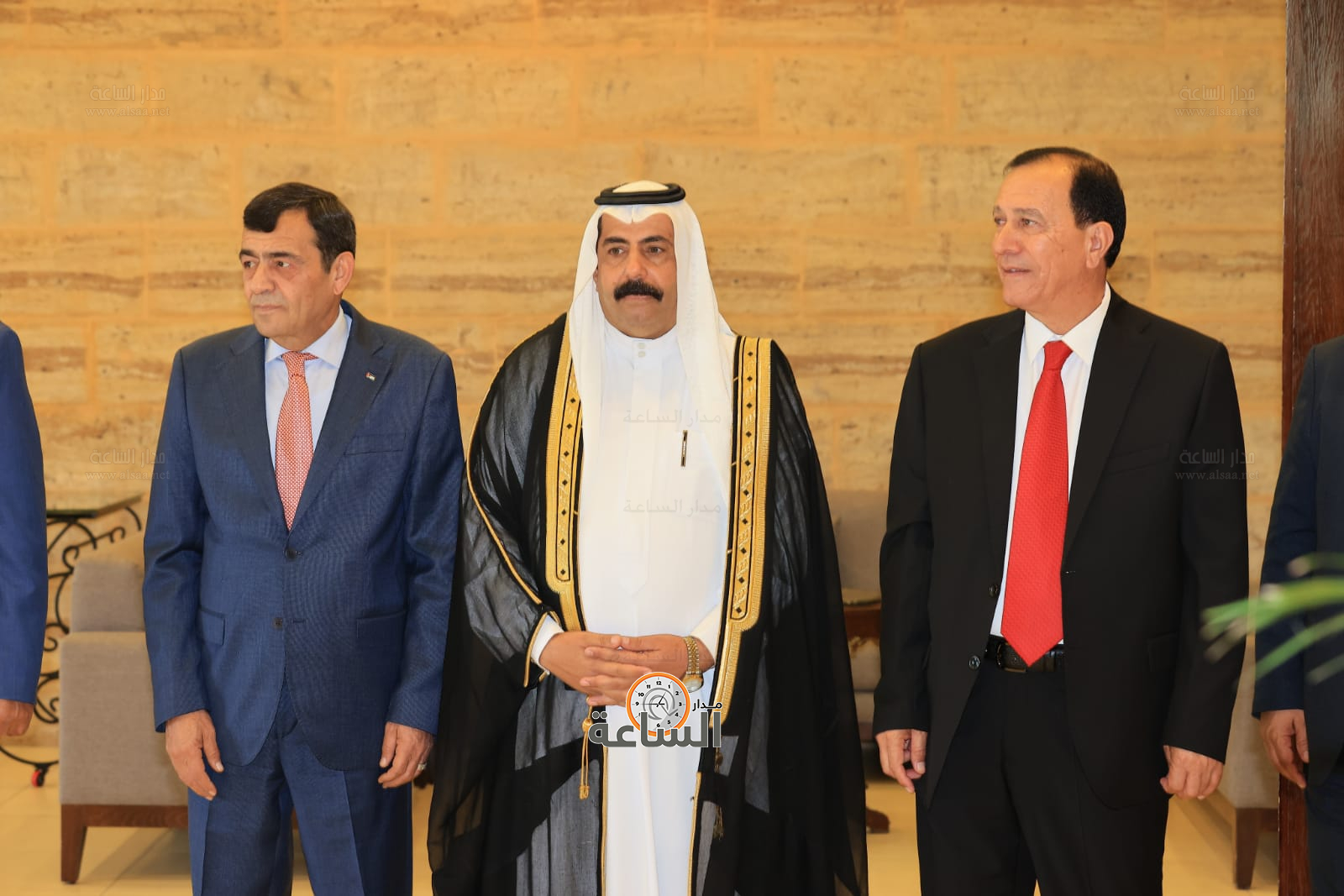 Madar Al-Saa Images 0.17954205739902185