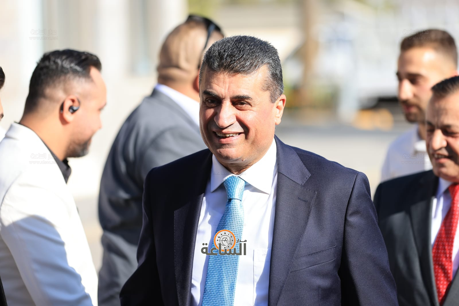 Madar Al-Saa Images 0.9210430137048371