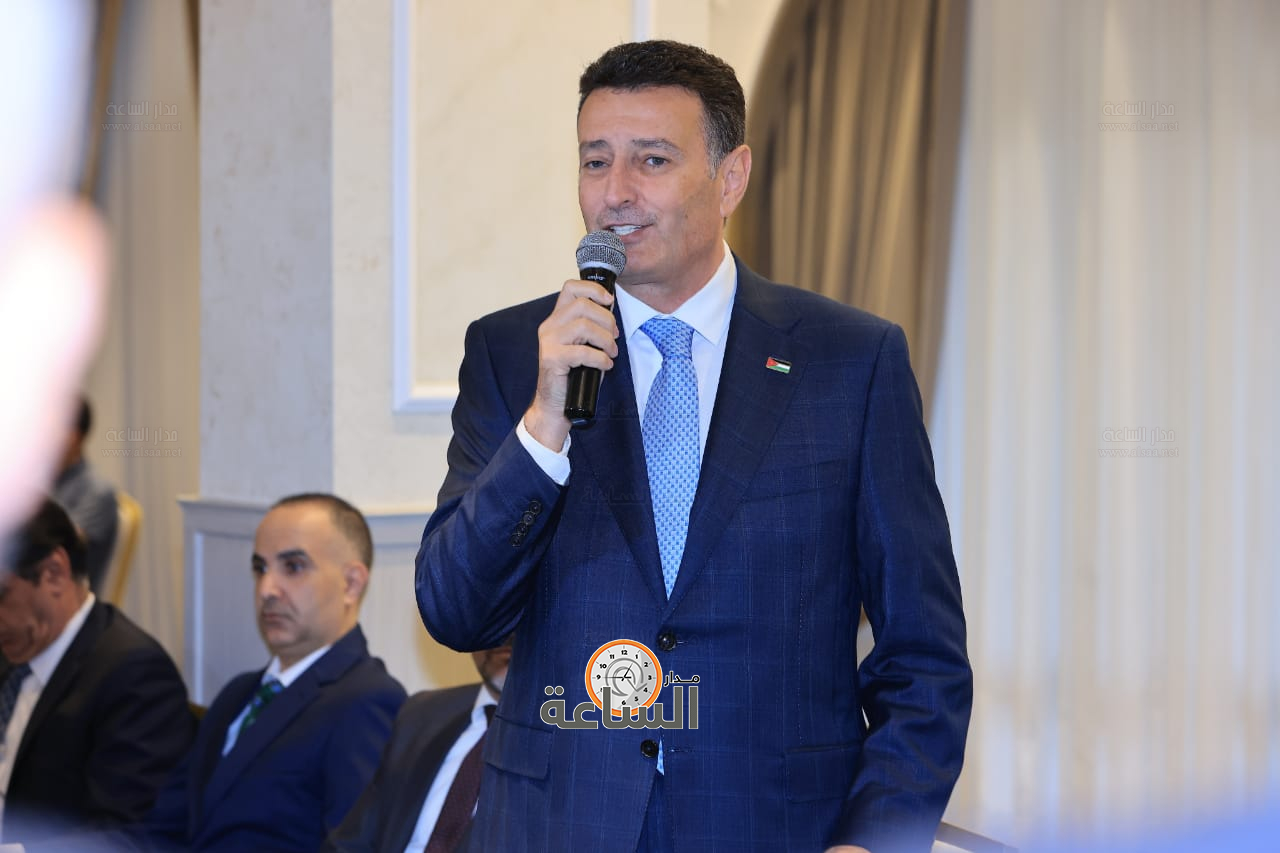 Madar Al-Saa Images 0.9841059296877879