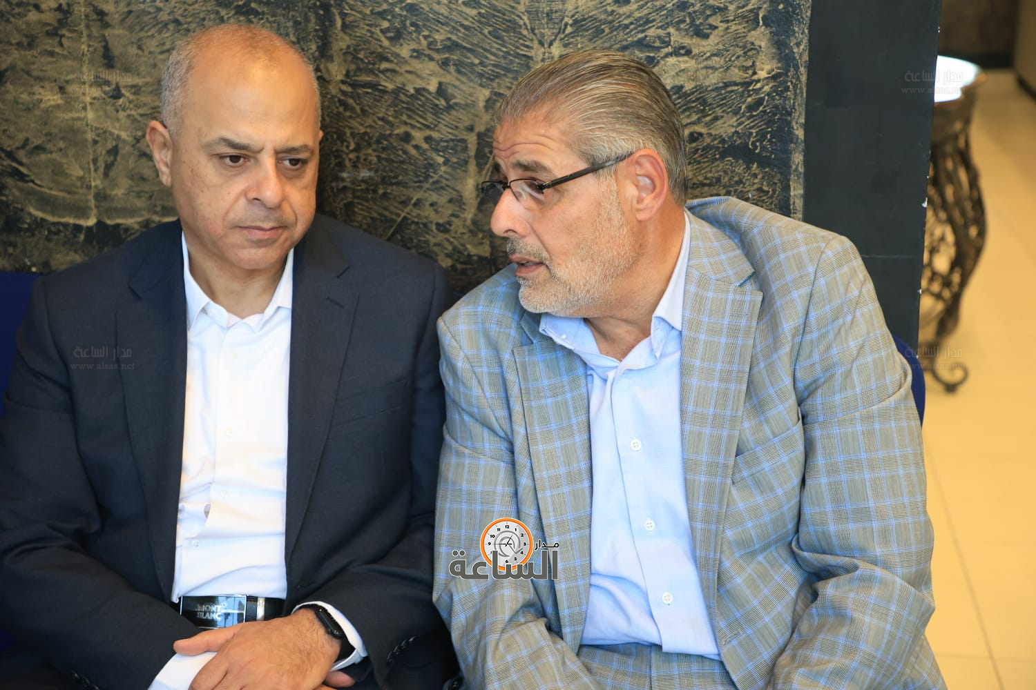 Madar Al-Saa Images 0.2531390393496733