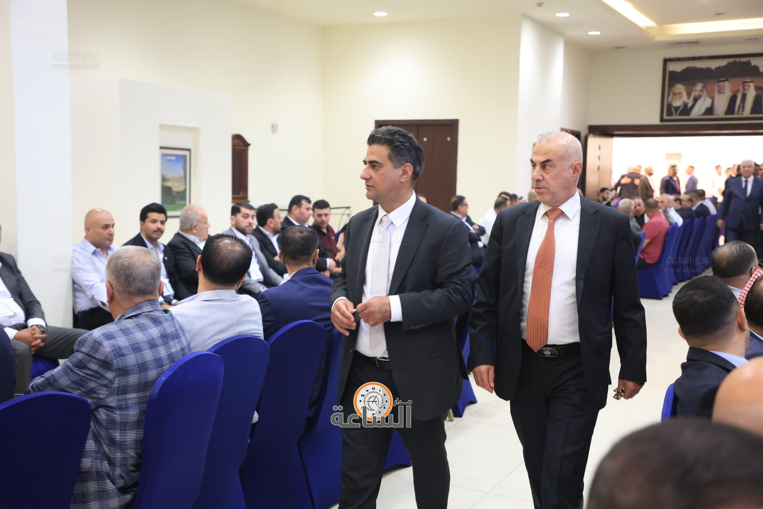 Madar Al-Saa Images 0.3542446647382934