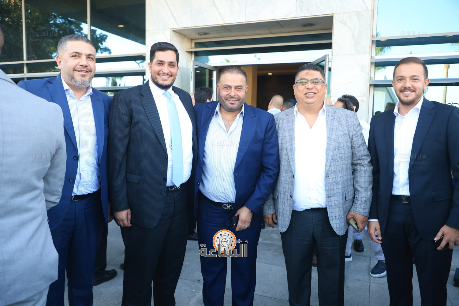 Madar Al-Saa Images 0.04321880514378329