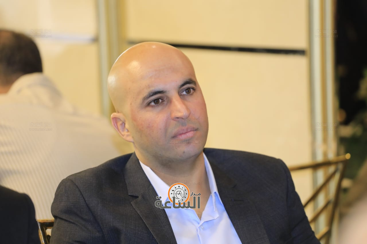 Madar Al-Saa Images 0.5462294592924647