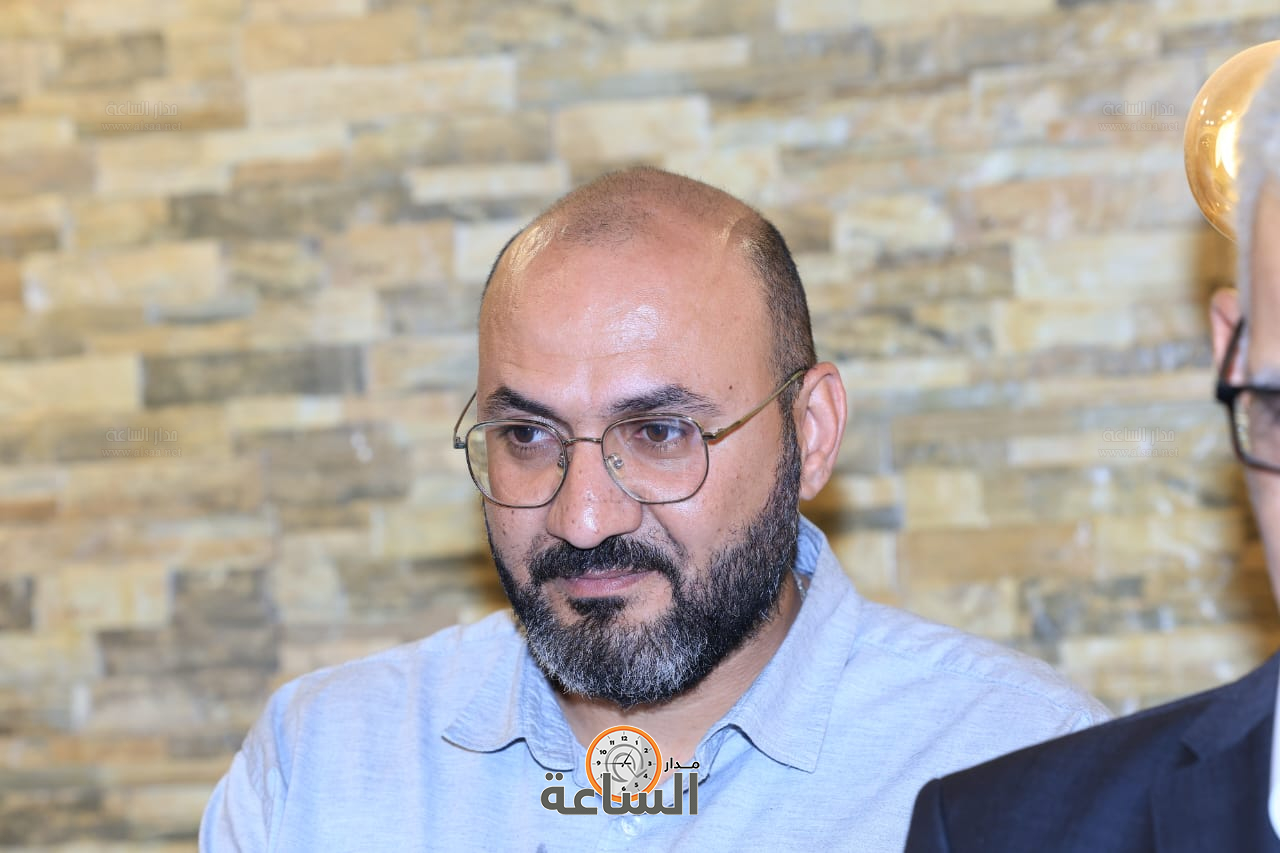 Madar Al-Saa Images 0.5941031292997544