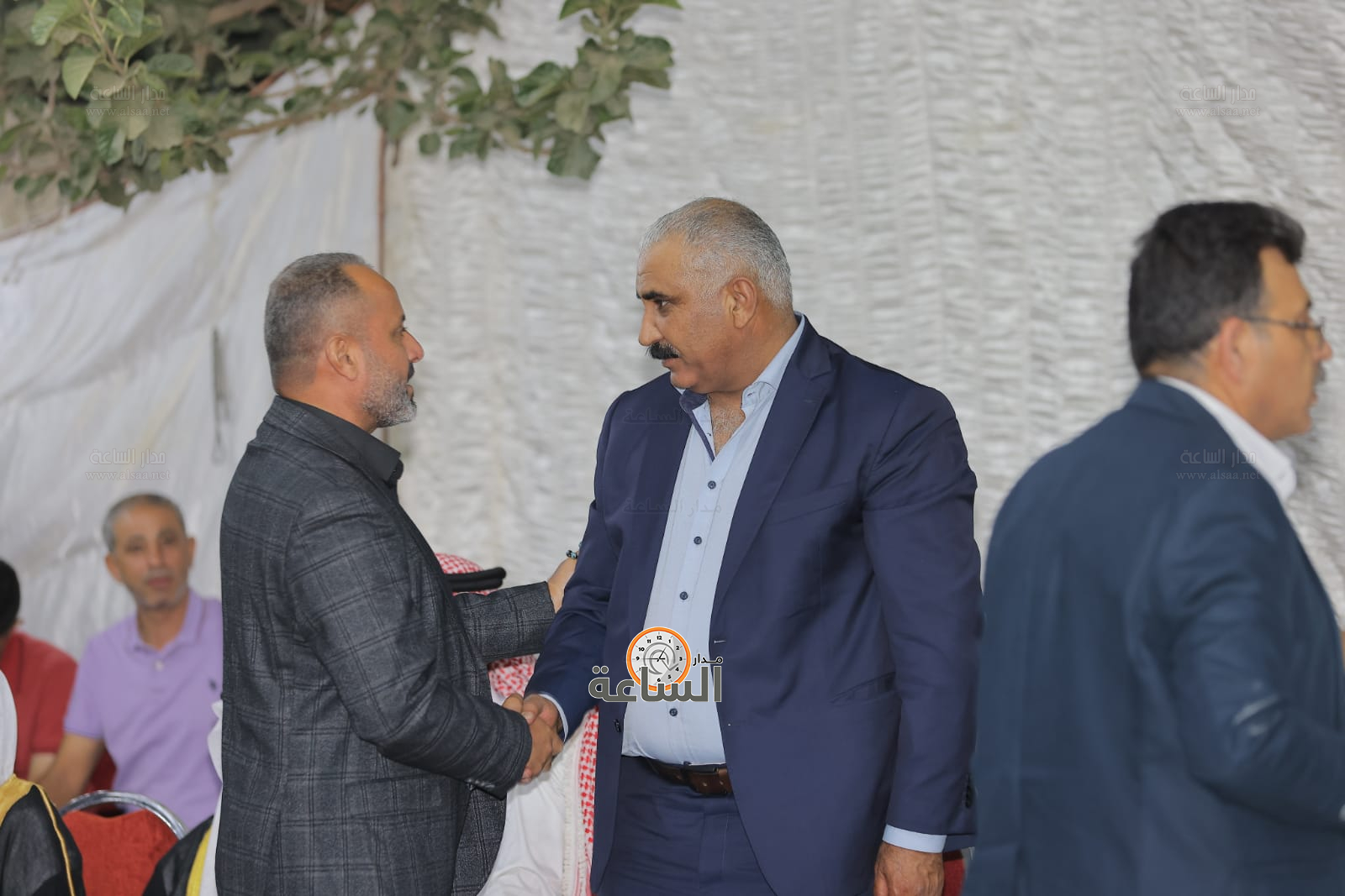 Madar Al-Saa Images 0.41774828025193256