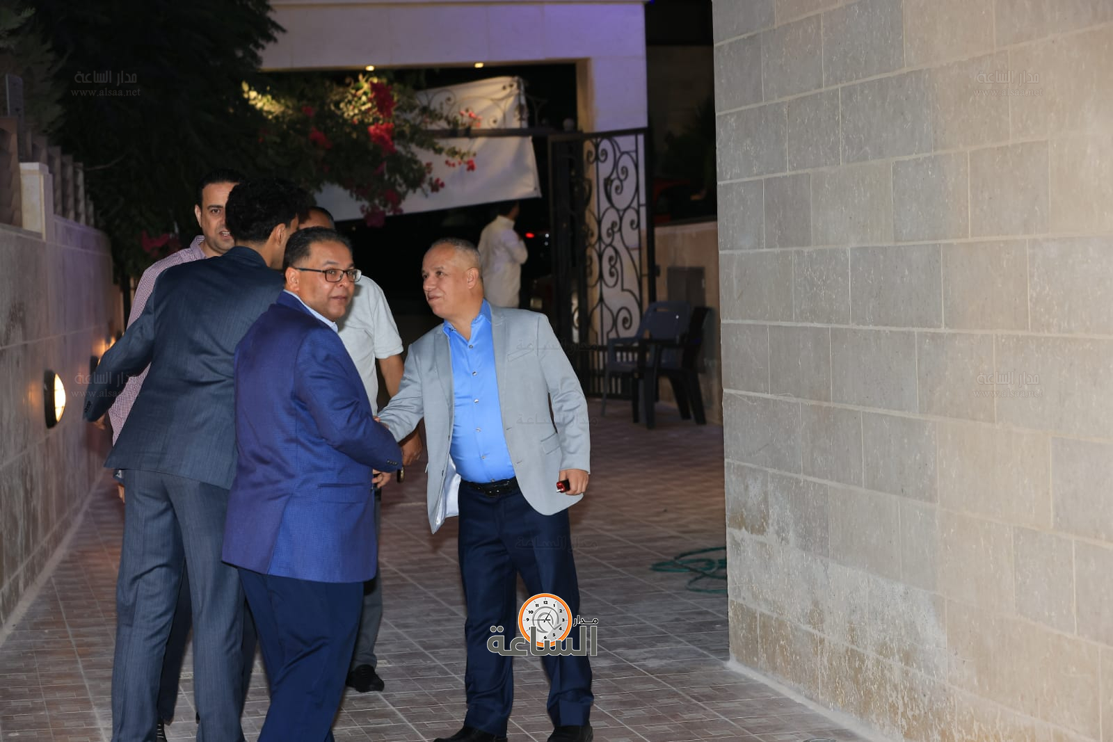 Madar Al-Saa Images 0.8388211651027713