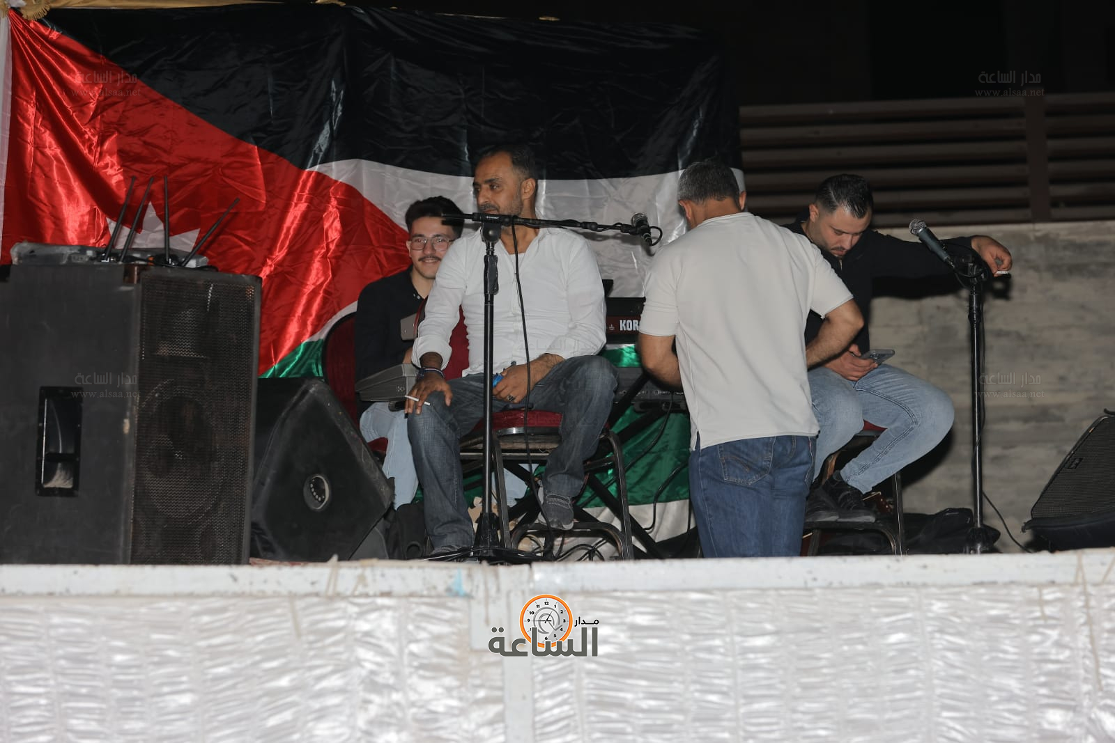 Madar Al-Saa Images 0.6513650673975115