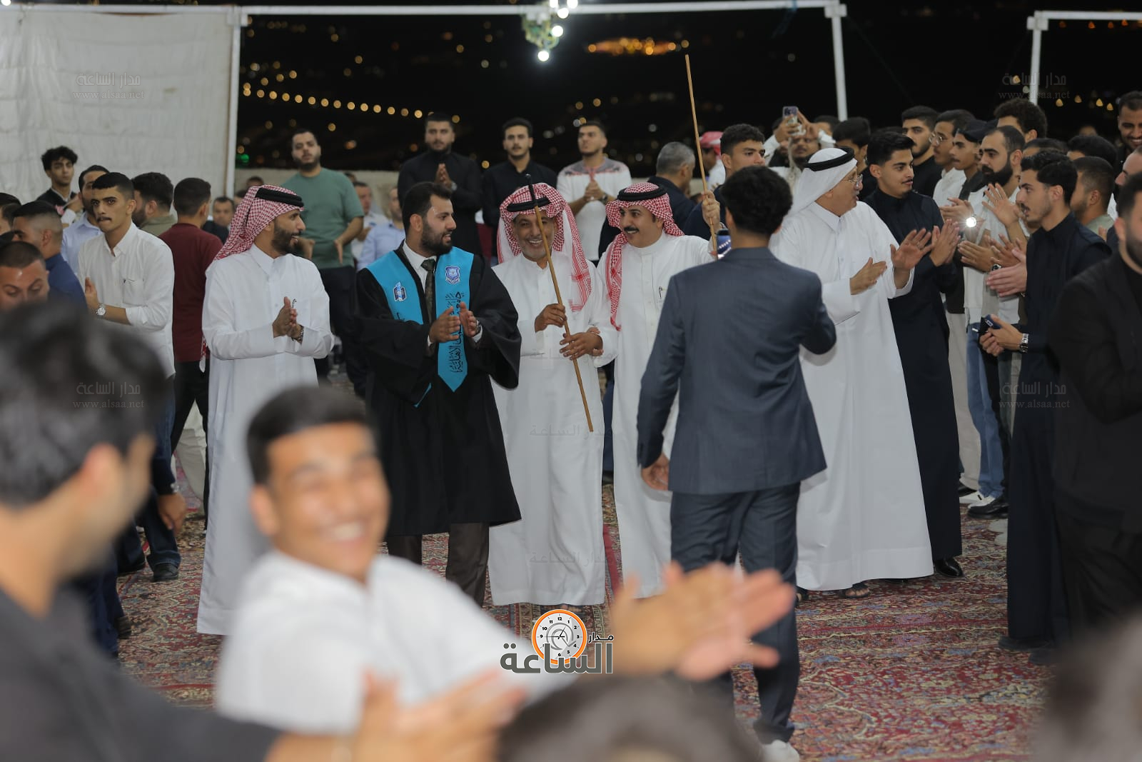 Madar Al-Saa Images 0.594319842499797