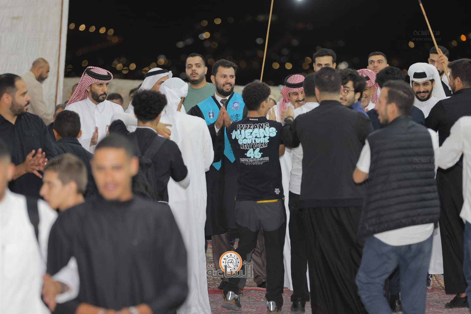 Madar Al-Saa Images 0.32982162565444295