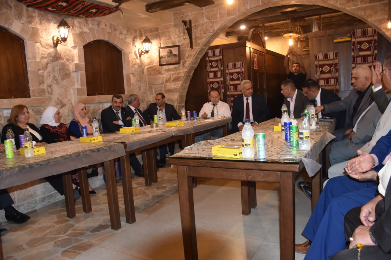 Madar Al-Saa Images 0.28587404748545353