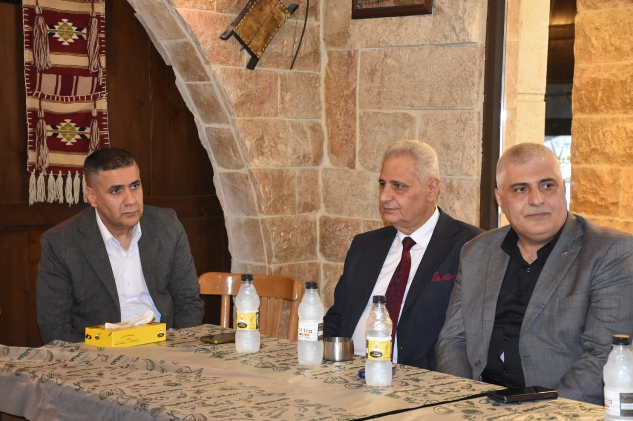 Madar Al-Saa Images 0.009319141410650045