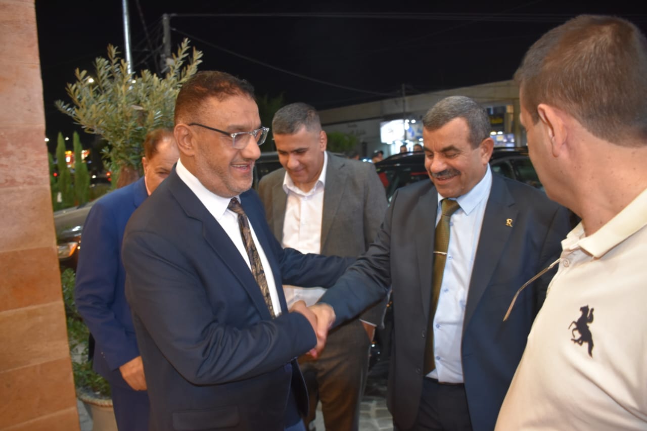 Madar Al-Saa Images 0.753387124023729