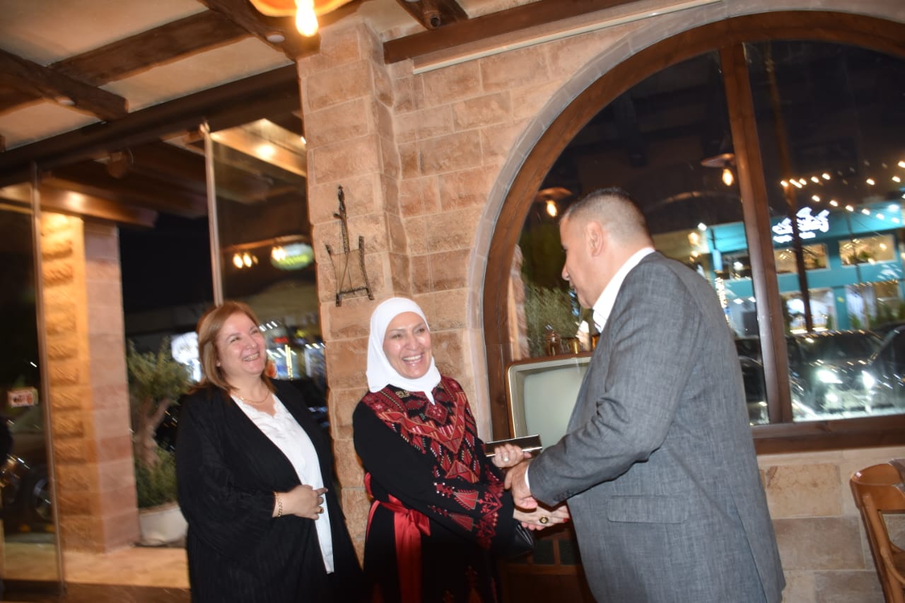 Madar Al-Saa Images 0.6985569631555549