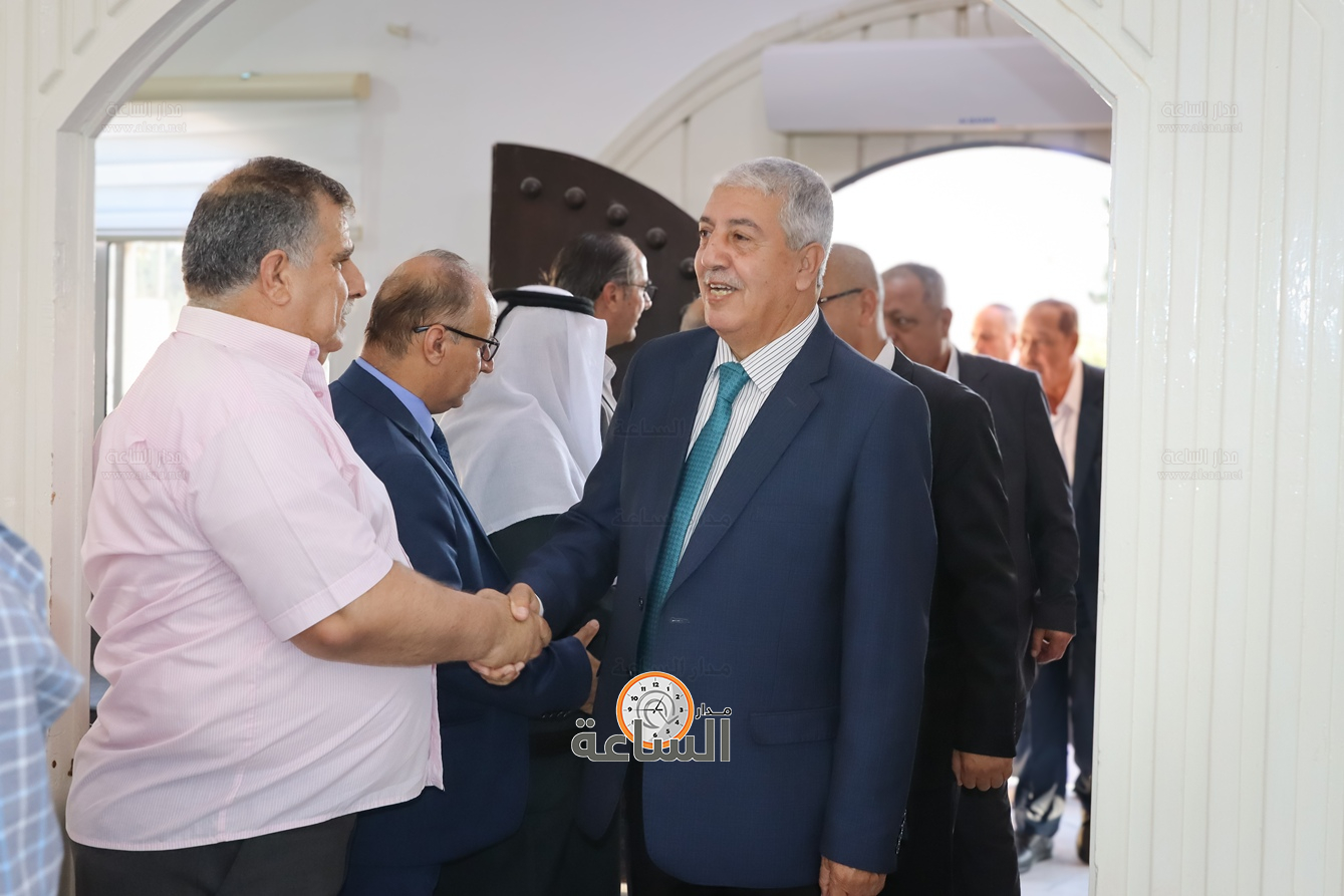 Madar Al-Saa Images 0.34640843684222156