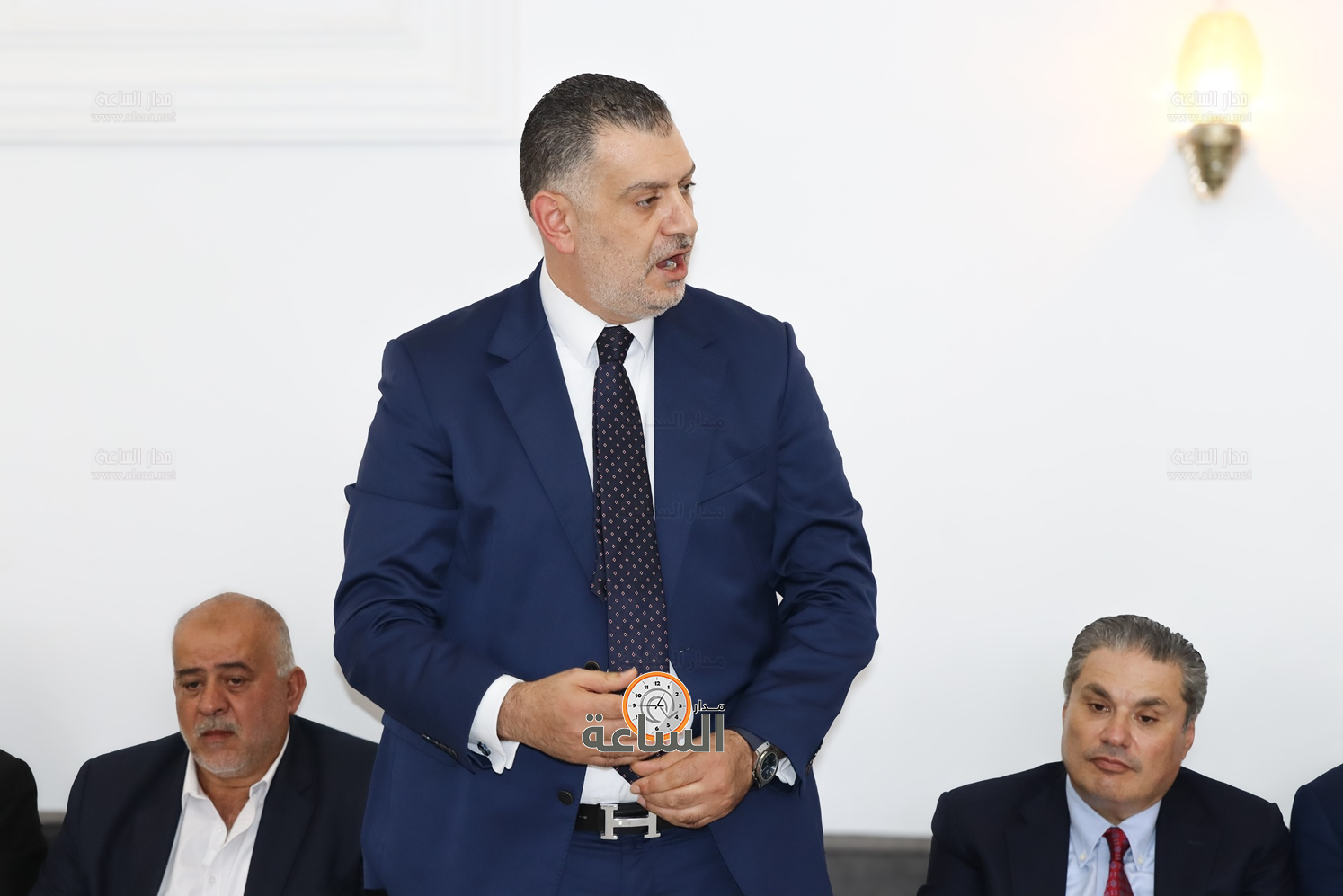 Madar Al-Saa Images 0.4245065951191742