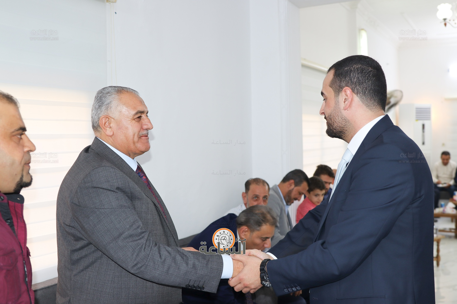 Madar Al-Saa Images 0.46718775236573495