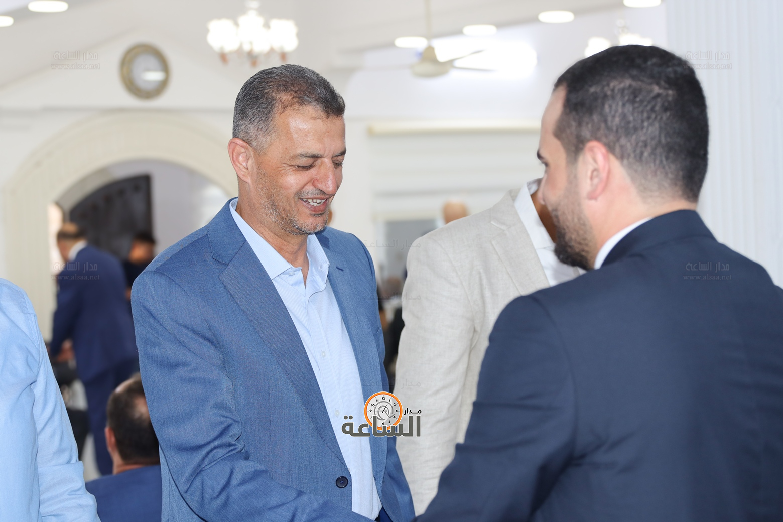 Madar Al-Saa Images 0.0016413698125814502