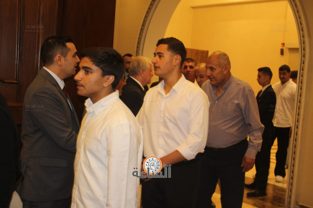 Madar Al-Saa Images 0.15993822917783596