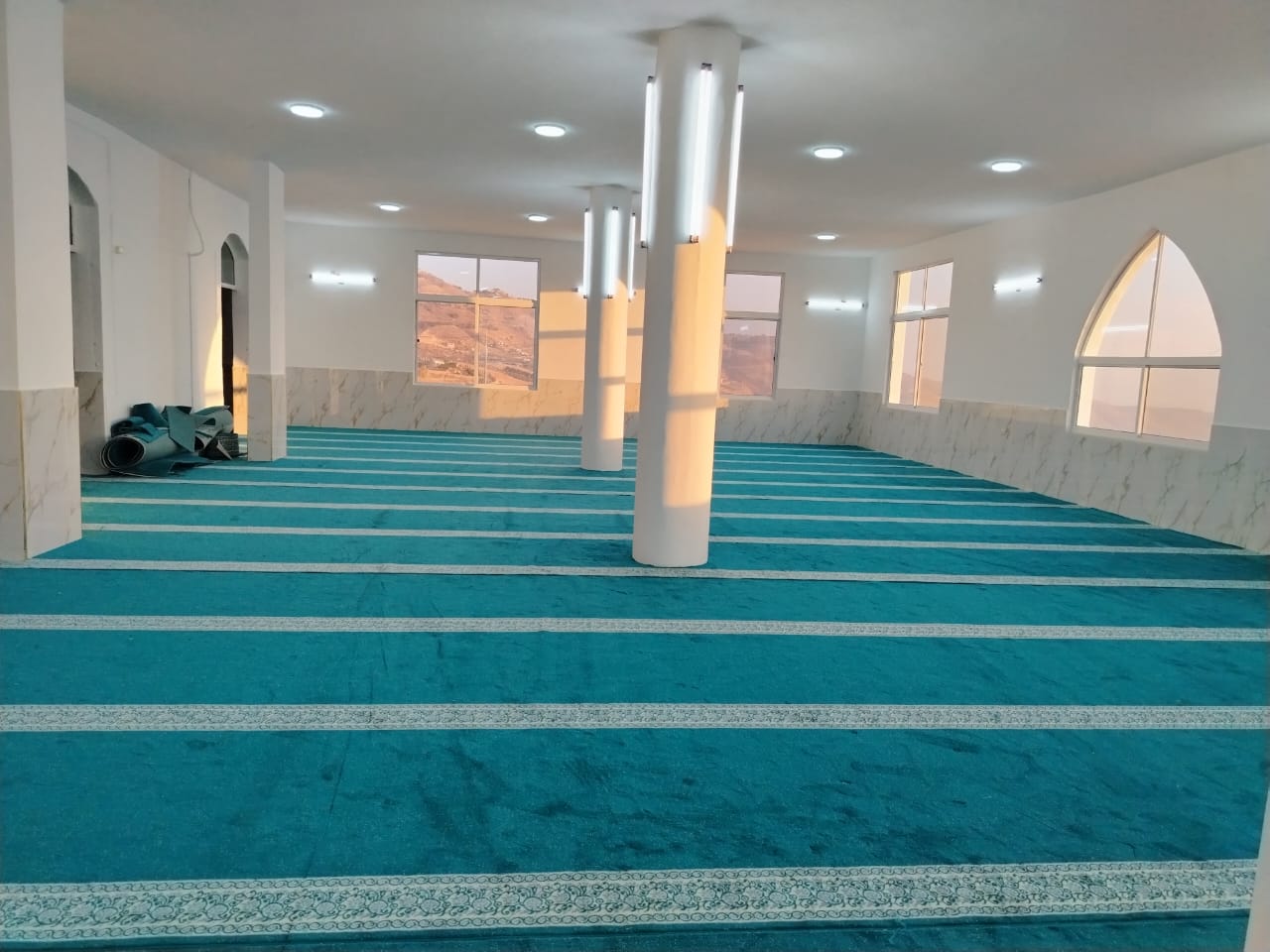 Madar Al-Saa Images 0.48622379205872823