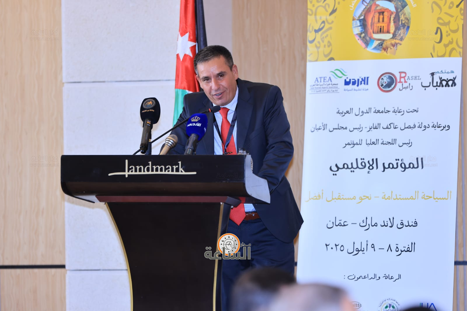 Madar Al-Saa Images 0.9040517705094815