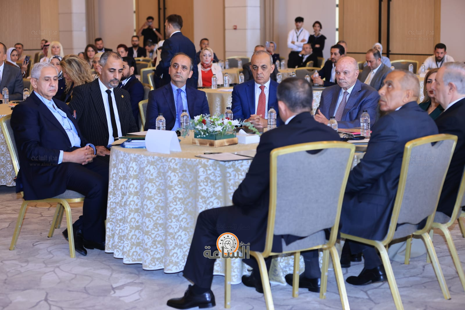 Madar Al-Saa Images 0.4367682440760037