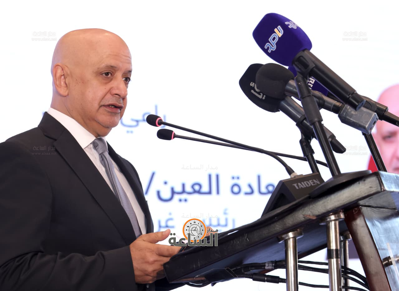 Madar Al-Saa Images 0.17392628102398688