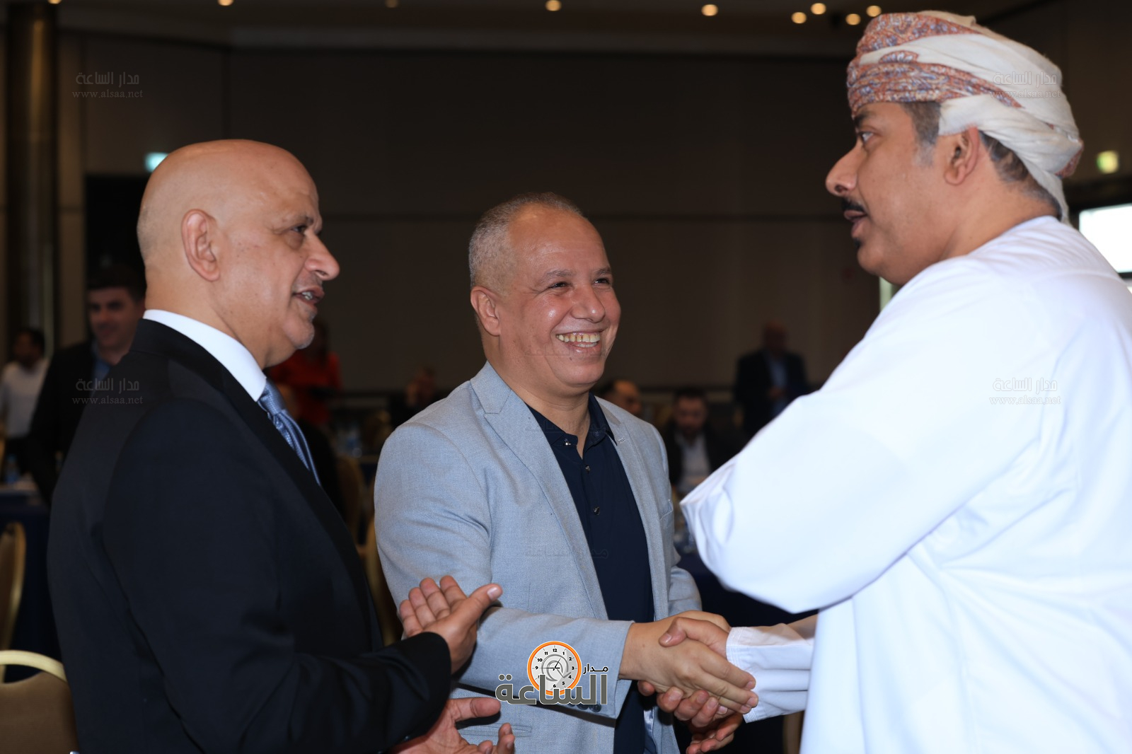 Madar Al-Saa Images 0.5691546950828203