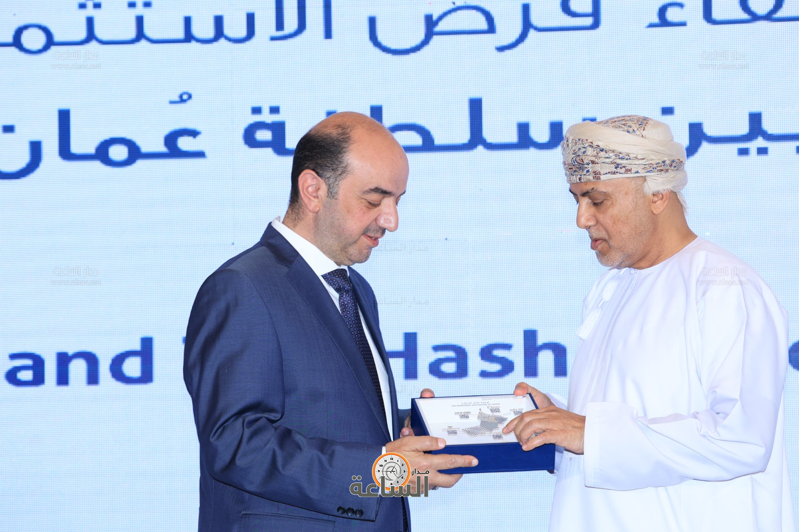 Madar Al-Saa Images 0.10082223782204802