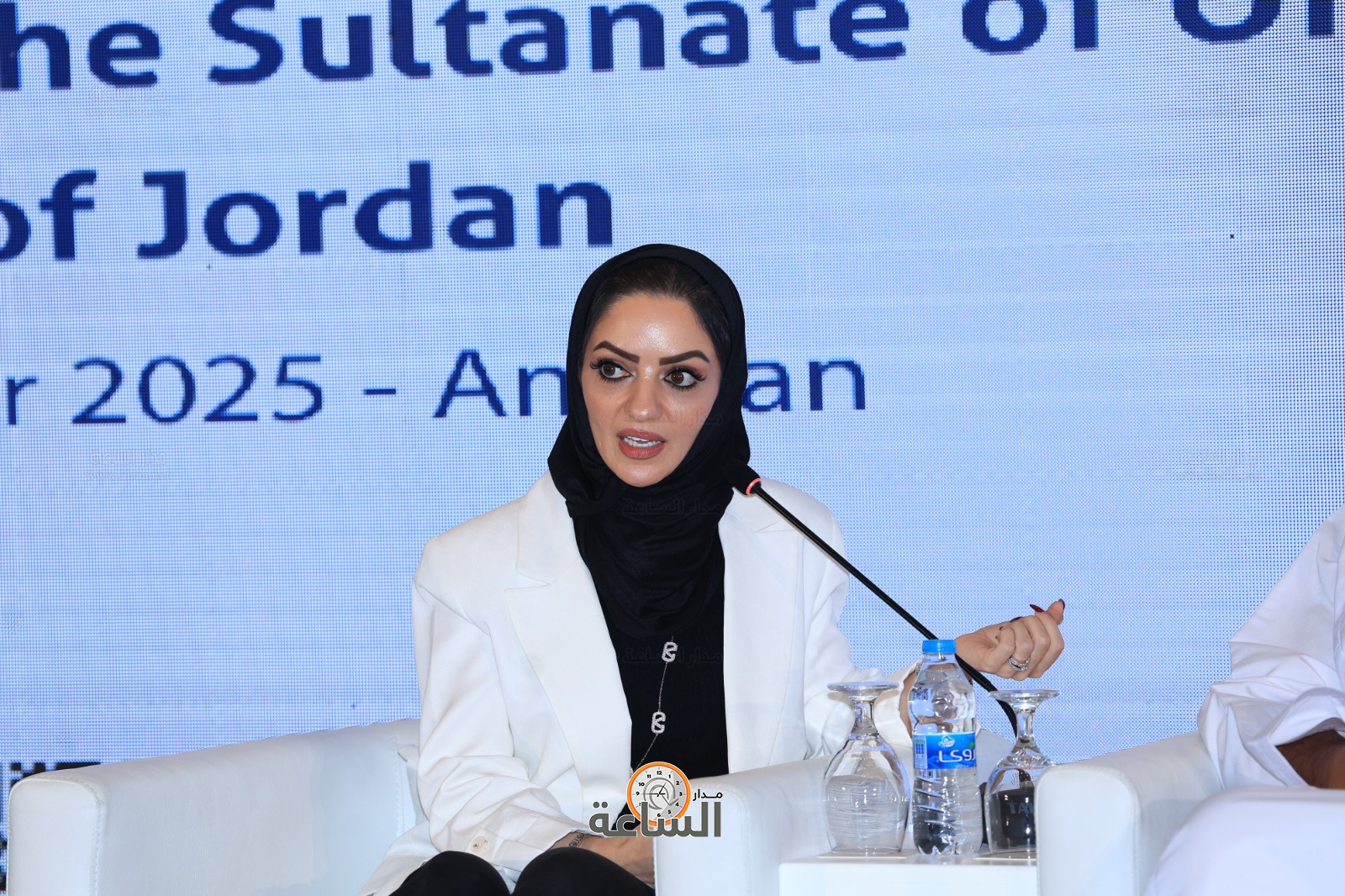 Madar Al-Saa Images 0.6056247685676709