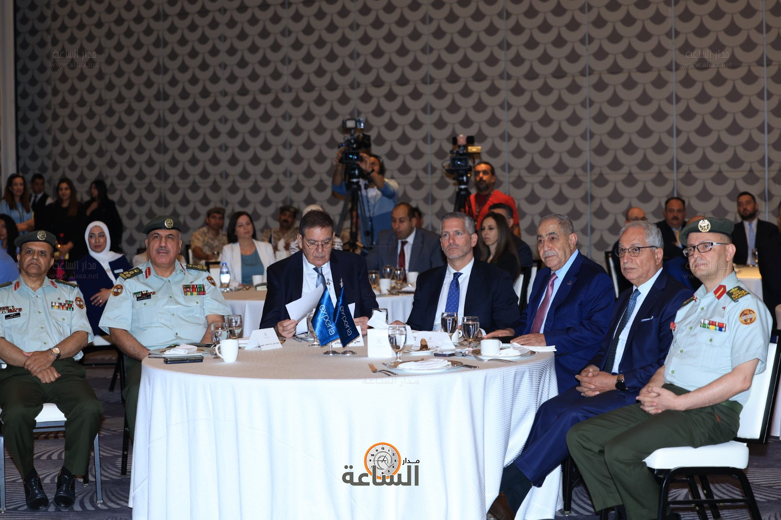 Madar Al-Saa Images 0.747693331001817