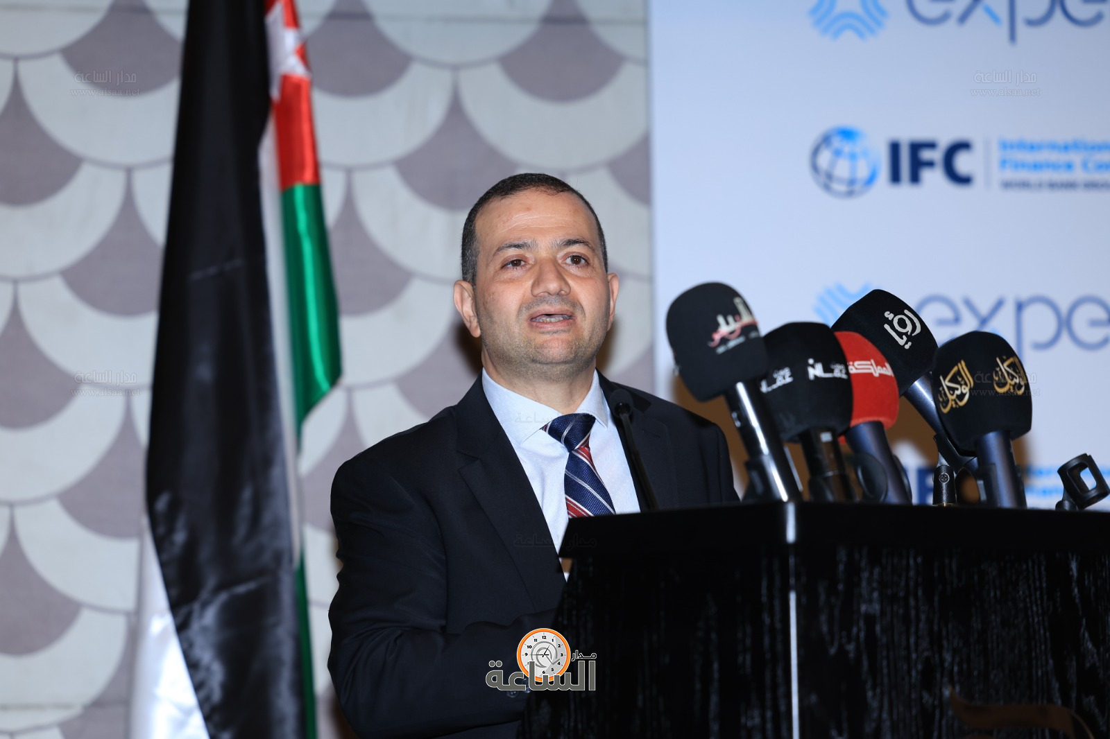 Madar Al-Saa Images 0.37959119681374354