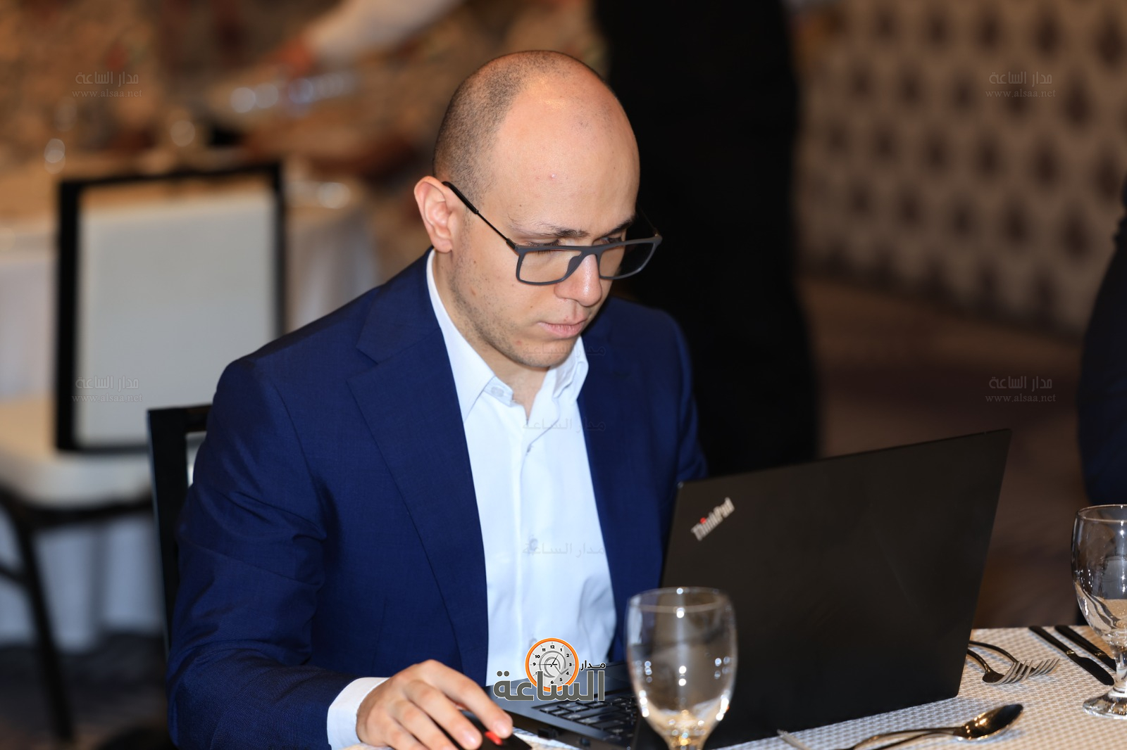 Madar Al-Saa Images 0.9850606670907238