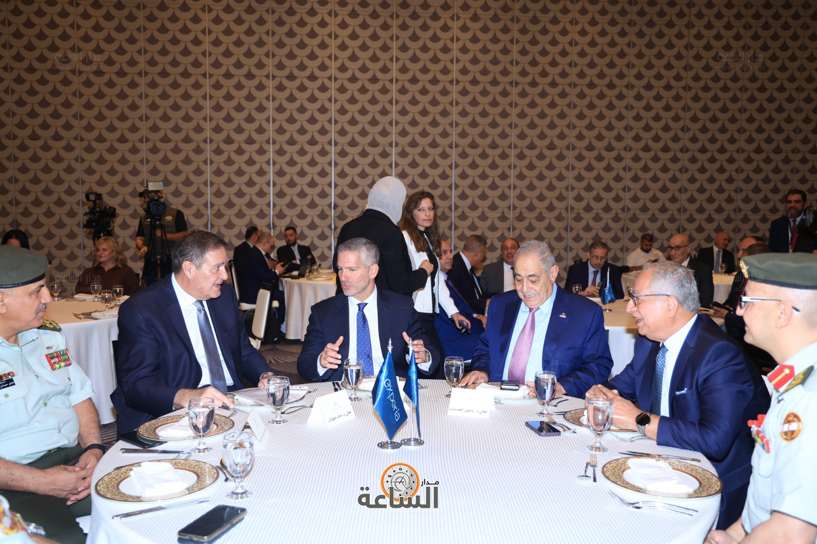 Madar Al-Saa Images 0.013335985614332468