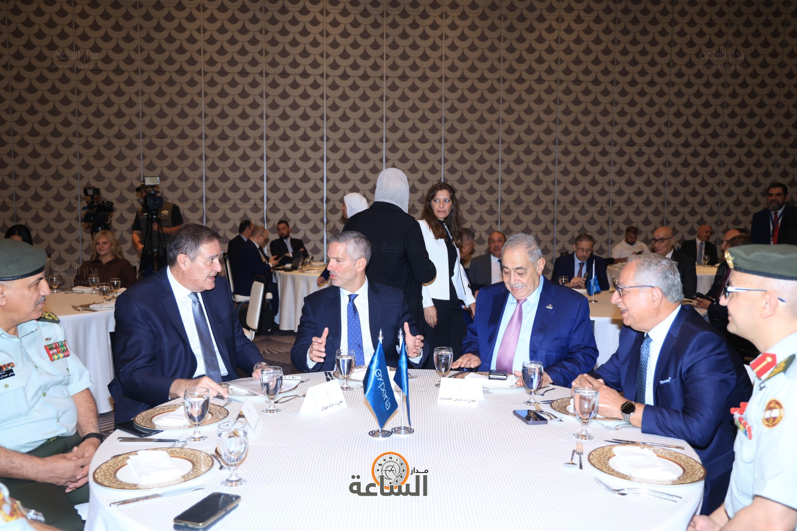 Madar Al-Saa Images 0.400467728861132