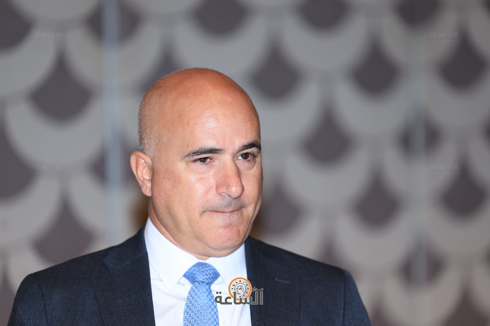 Madar Al-Saa Images 0.7327041391897214