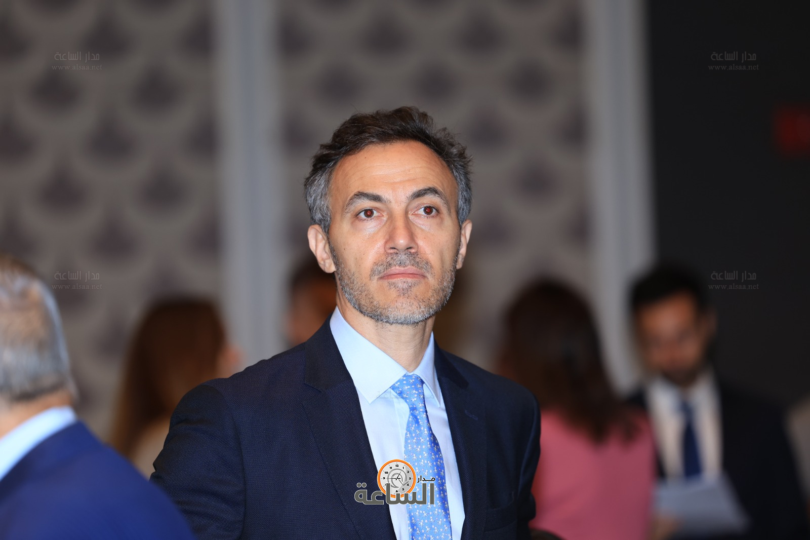 Madar Al-Saa Images 0.7015403042734075