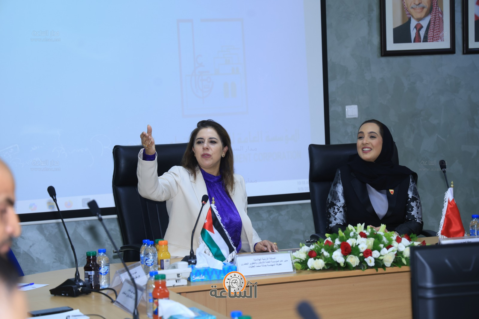 Madar Al-Saa Images 0.5119145622395538