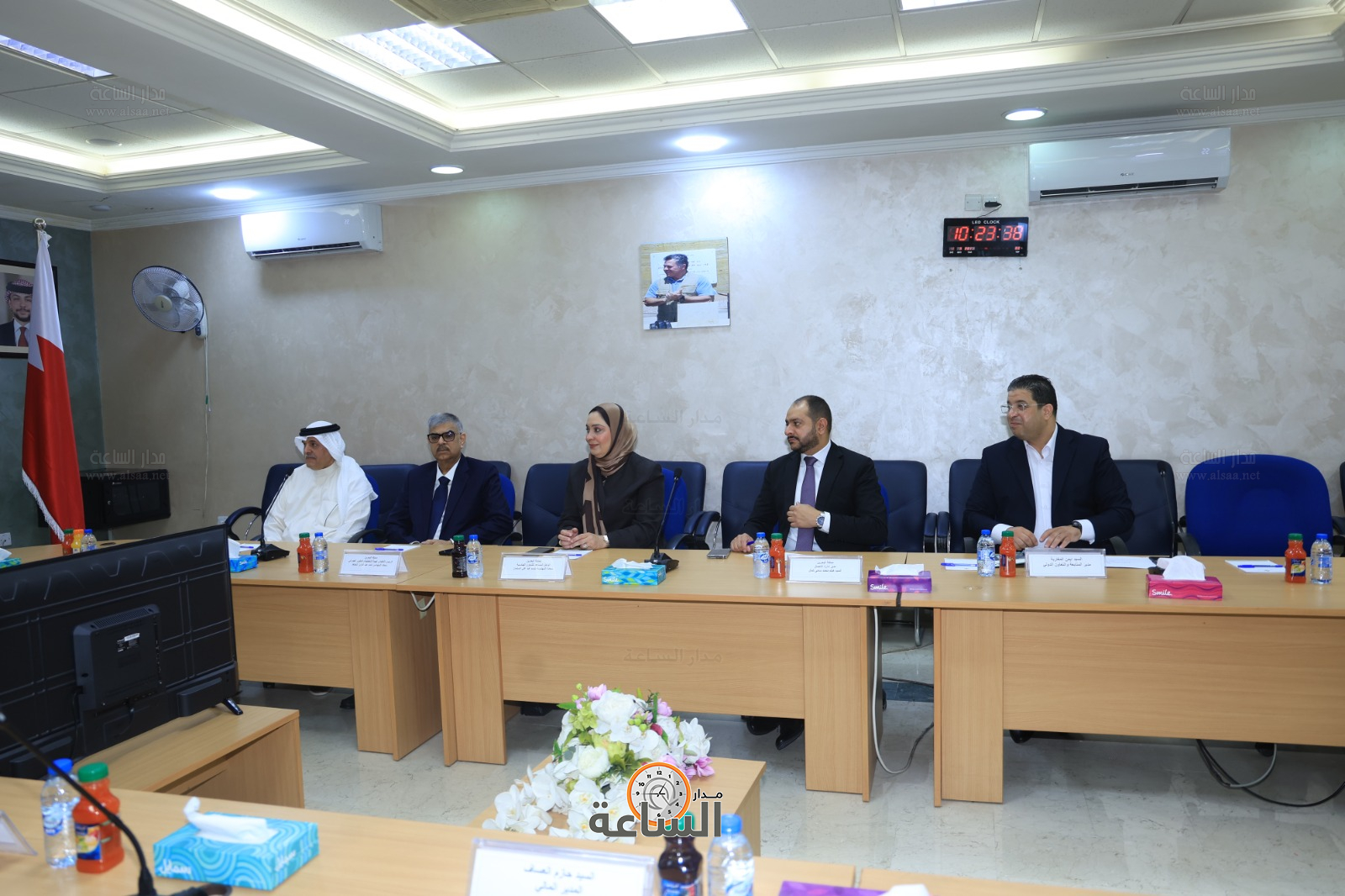 Madar Al-Saa Images 0.6876009247670485