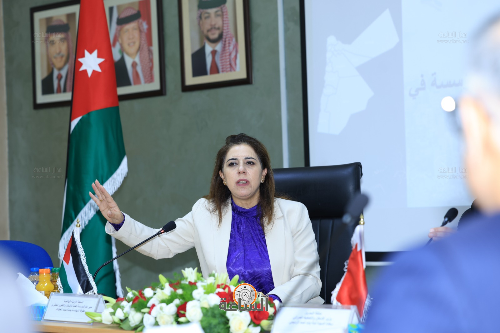 Madar Al-Saa Images 0.07515184613449533