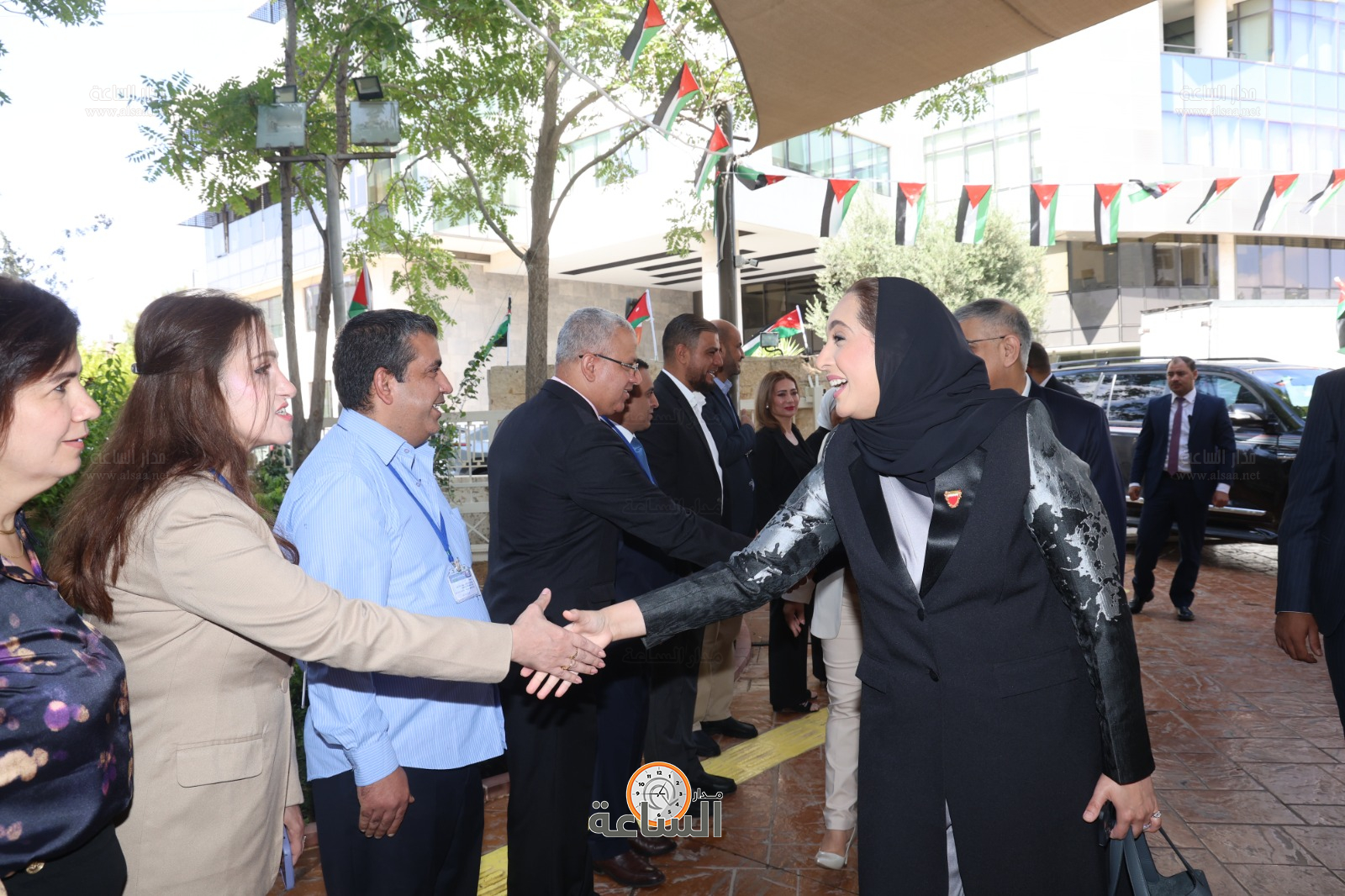 Madar Al-Saa Images 0.7903037154963776