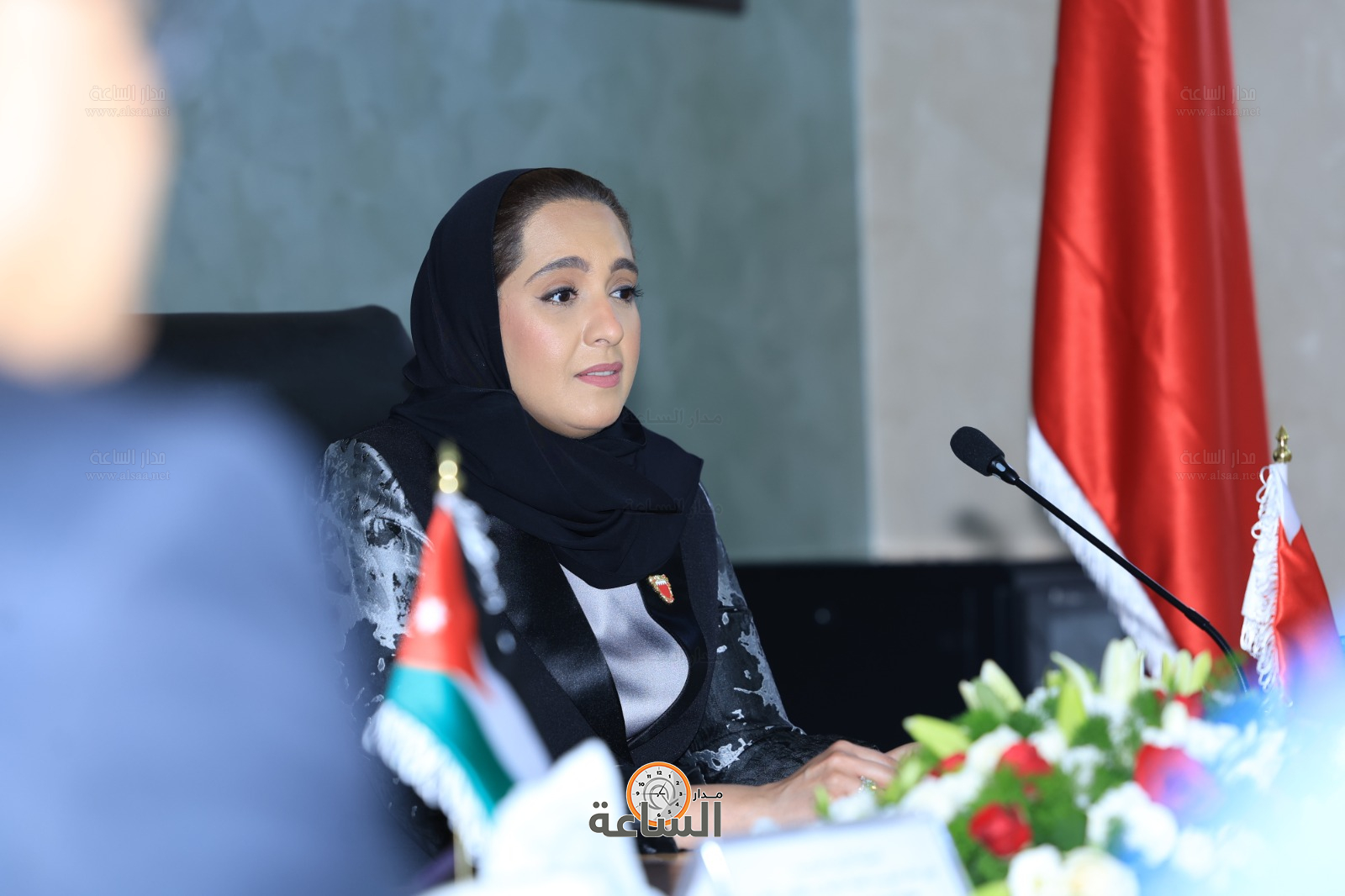 Madar Al-Saa Images 0.7355139828955107