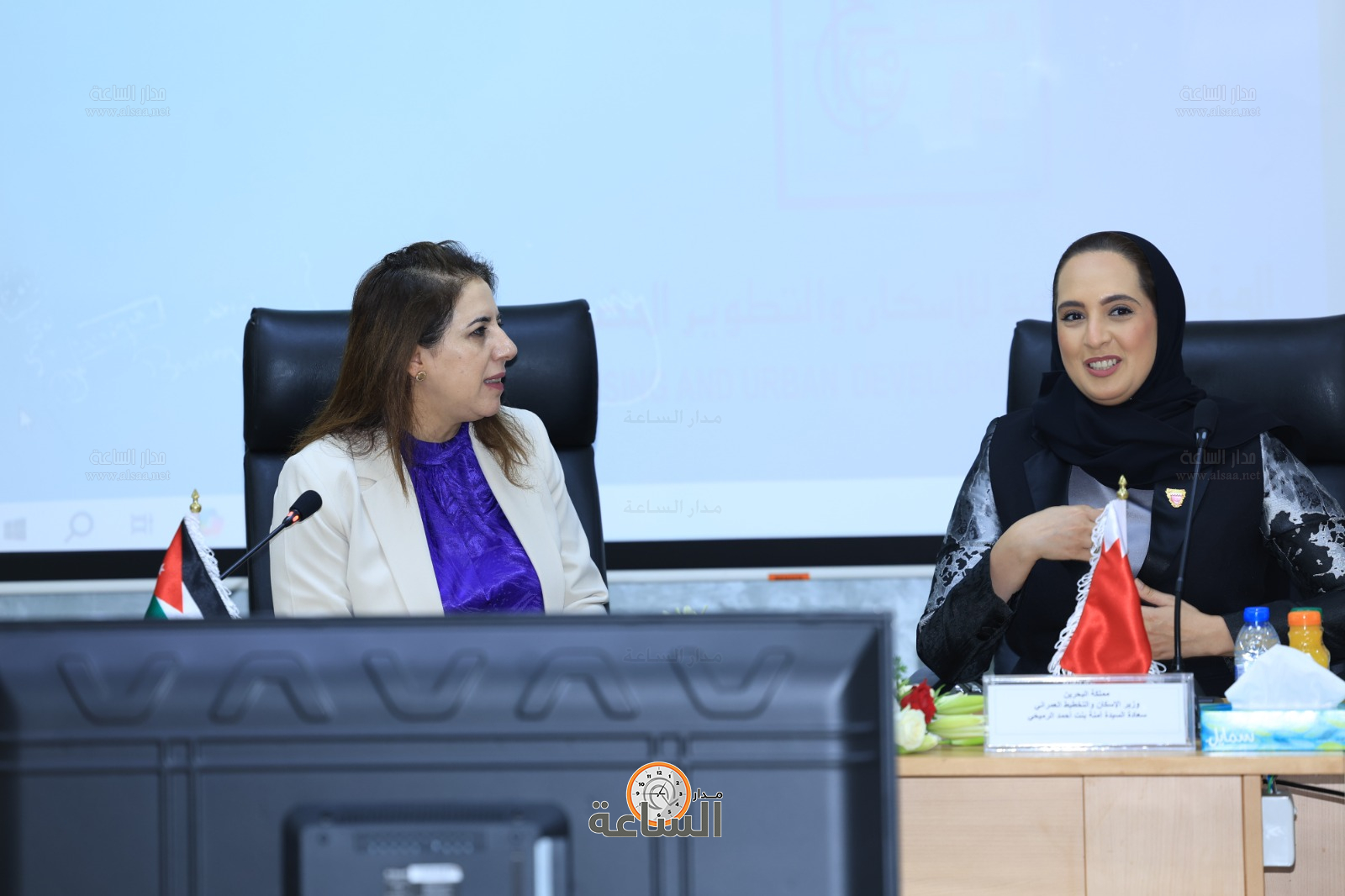 Madar Al-Saa Images 0.6002745548137188