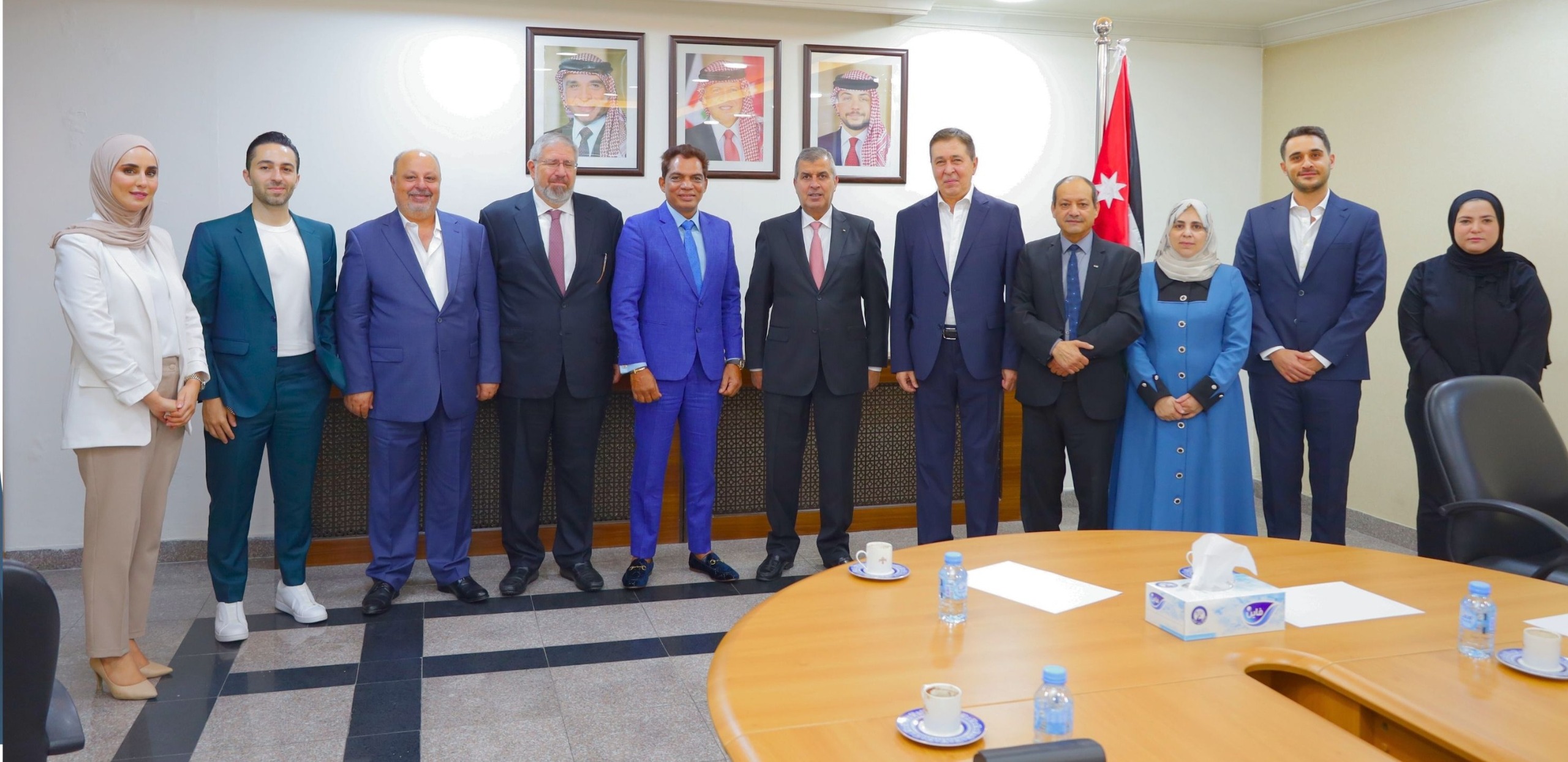 Madar Al-Saa Images 0.5069140797693066