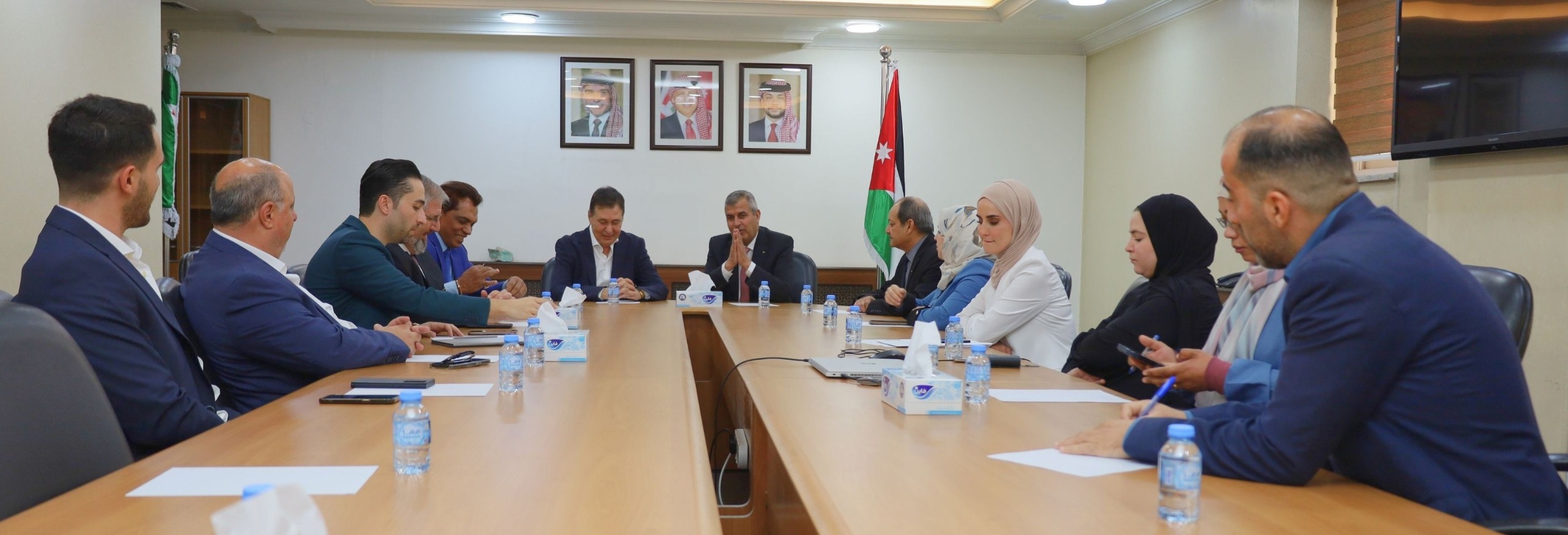 Madar Al-Saa Images 0.9846360013702494