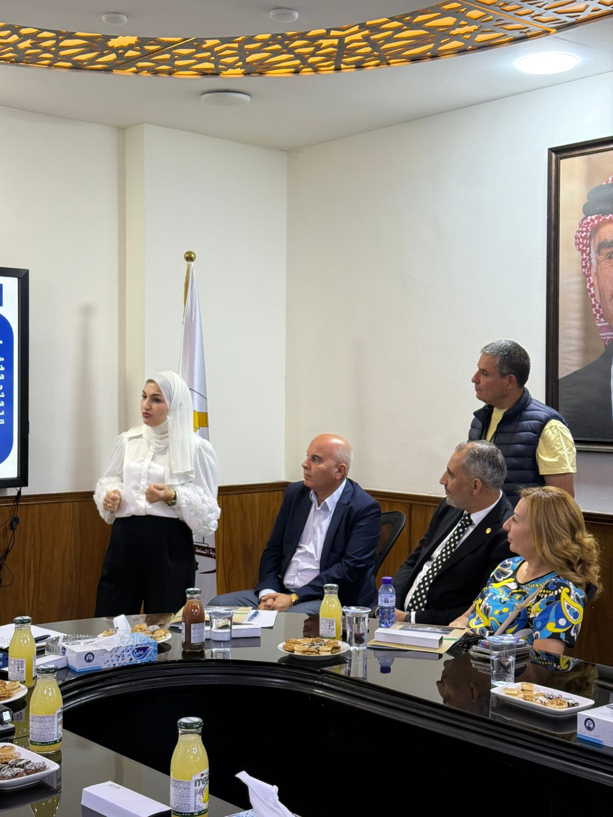 Madar Al-Saa Images 0.836379969398426