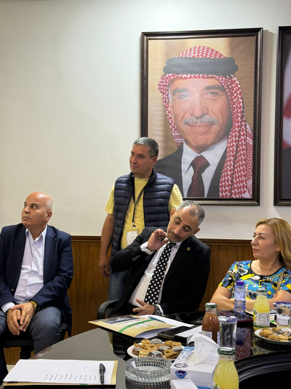 Madar Al-Saa Images 0.2398859081214335