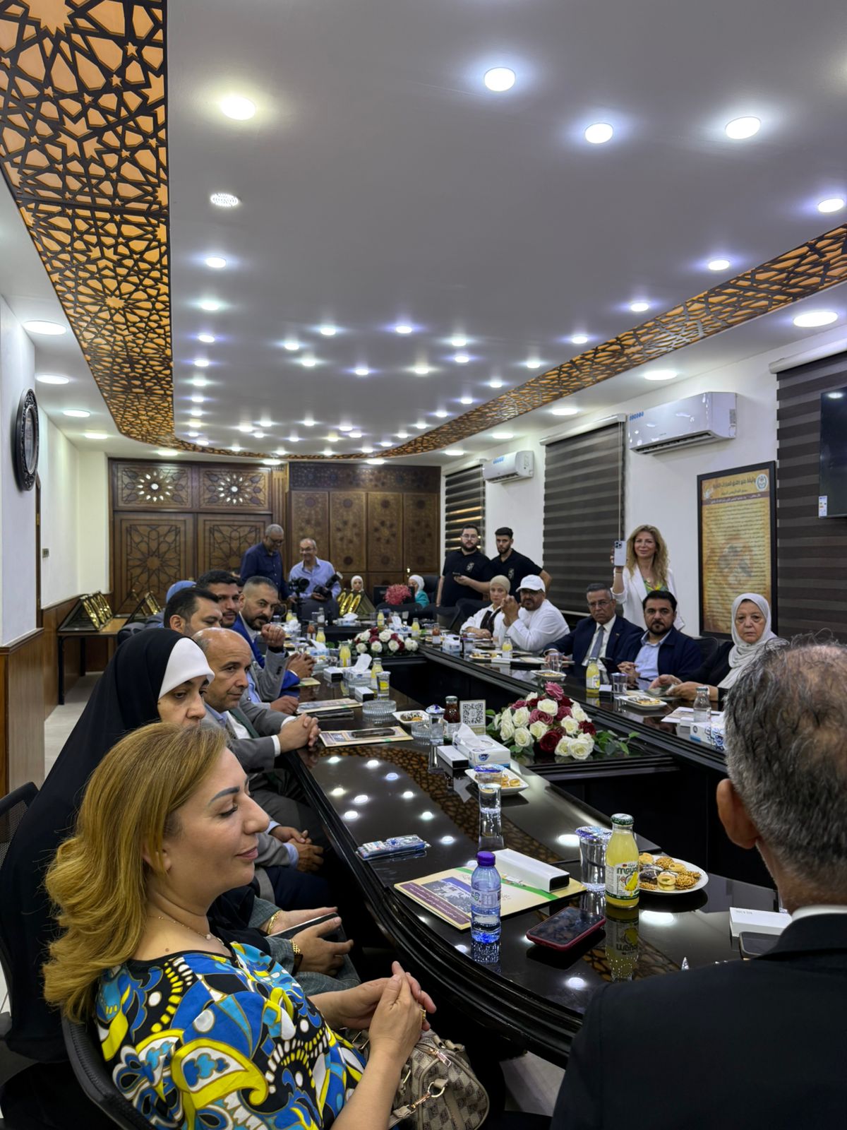 Madar Al-Saa Images 0.9758963758894372