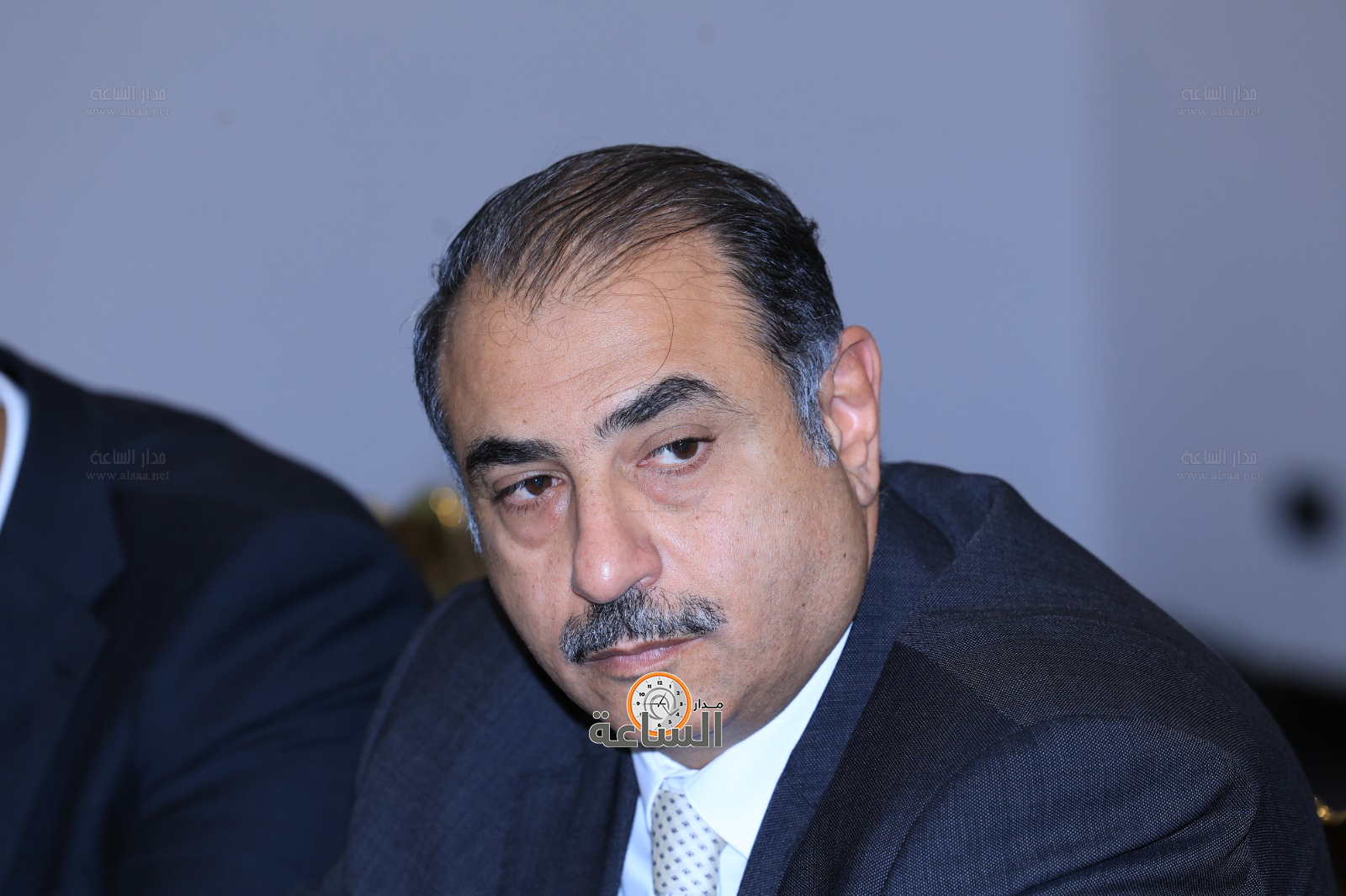 Madar Al-Saa Images 0.3885285019909197