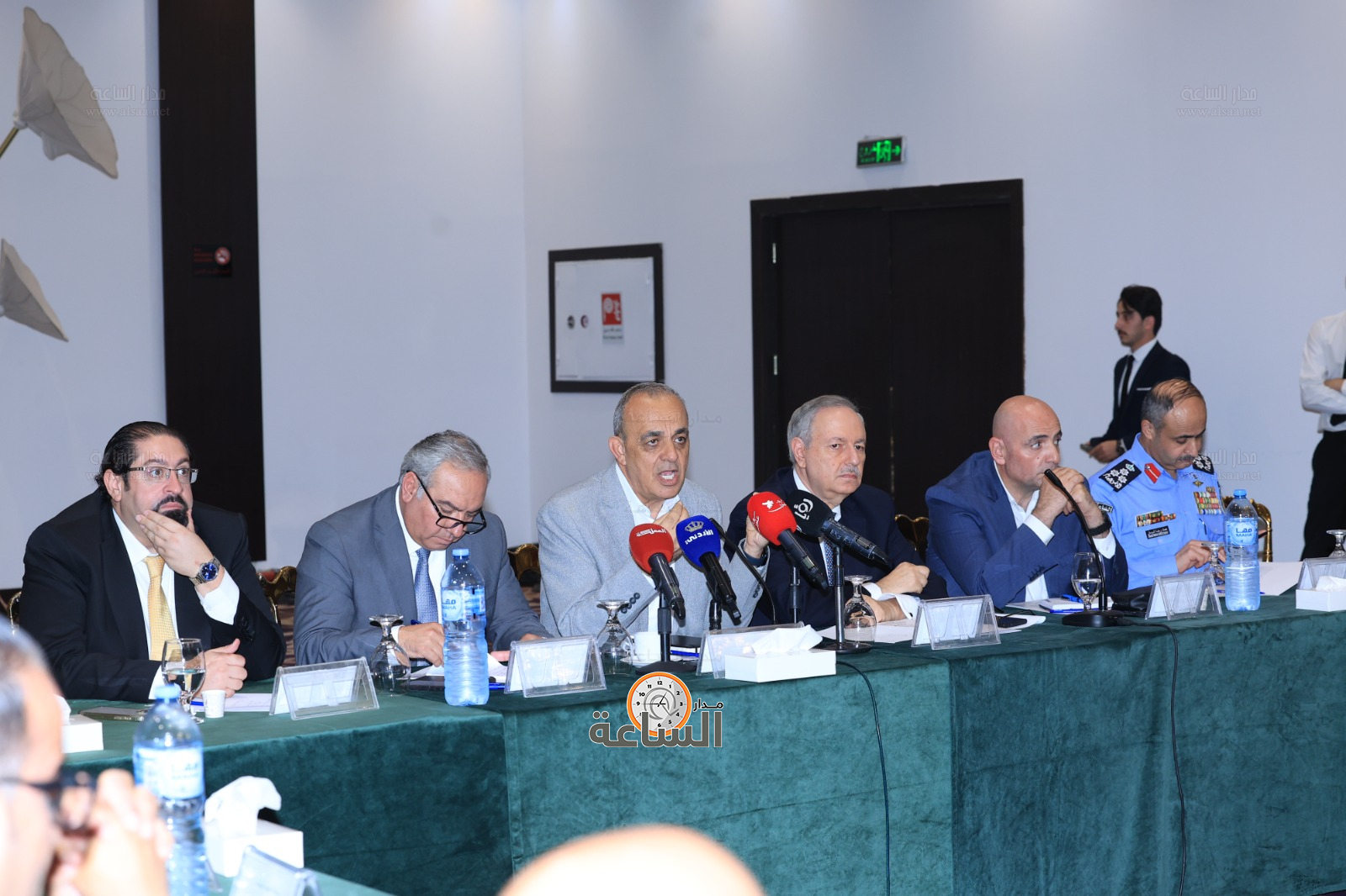 Madar Al-Saa Images 0.43678046545856997